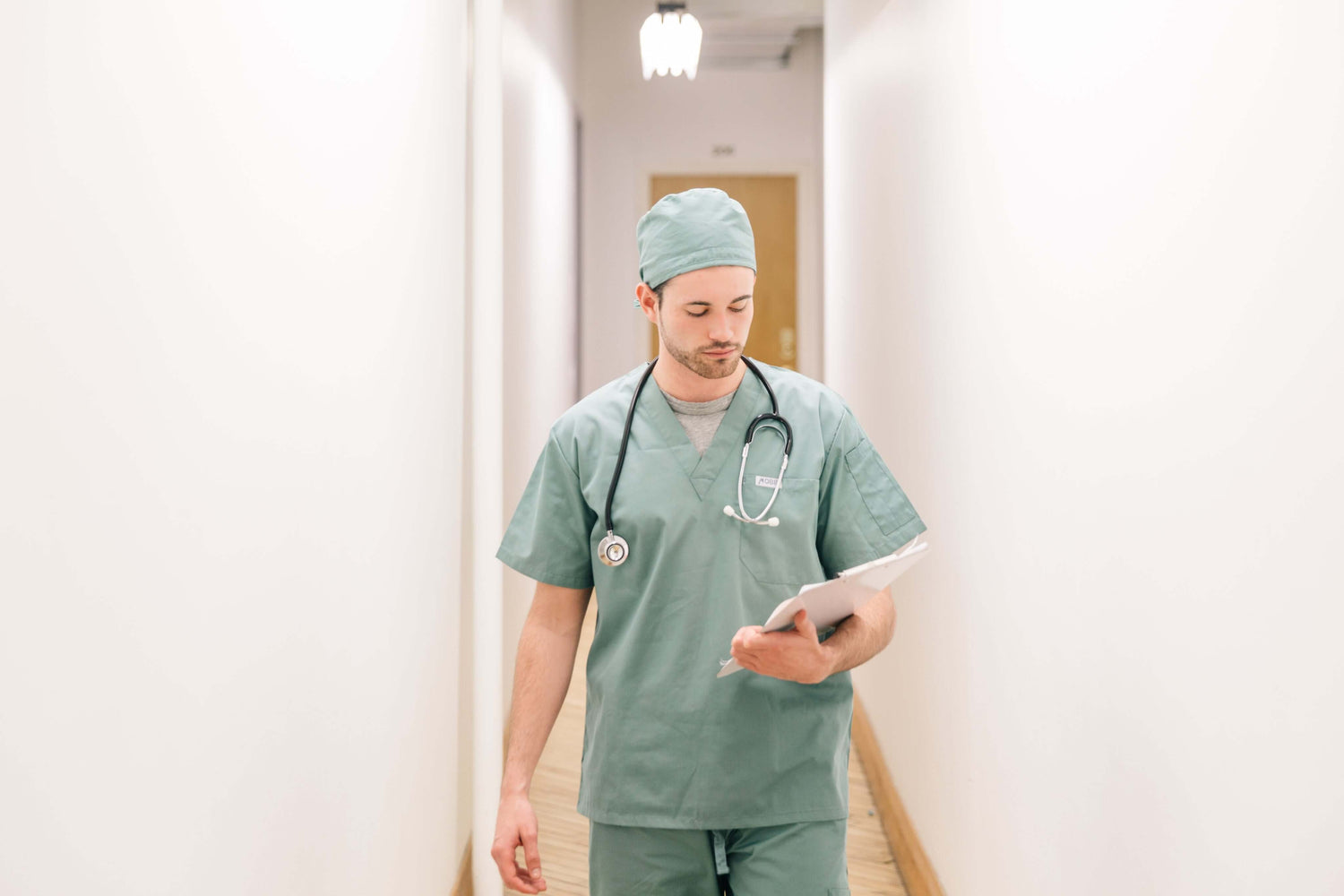 Pflegekraft, Krankenhaus, Arzt, Stethoskop, Gang